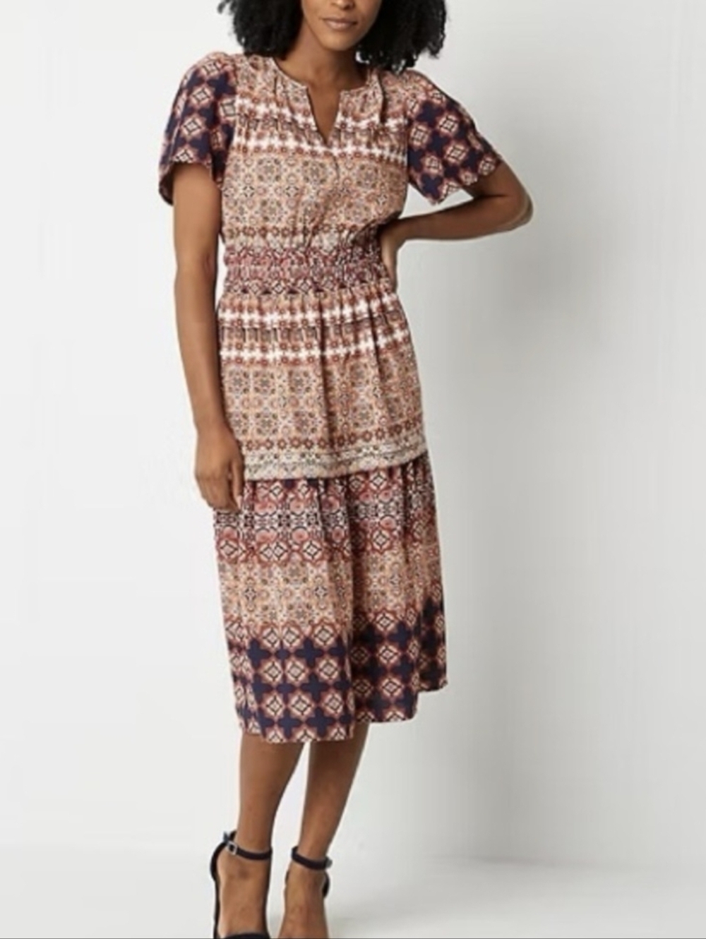 Isabel + Nina Printed Smocked Waist Midi Dress - Brown & Navy. New with tags